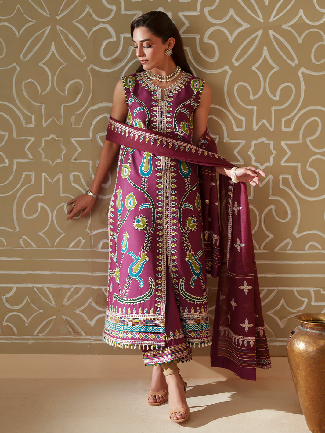 Bin Ilyas | Mashriq Luxury Lawn 26 | D-118-A - House Of Hania