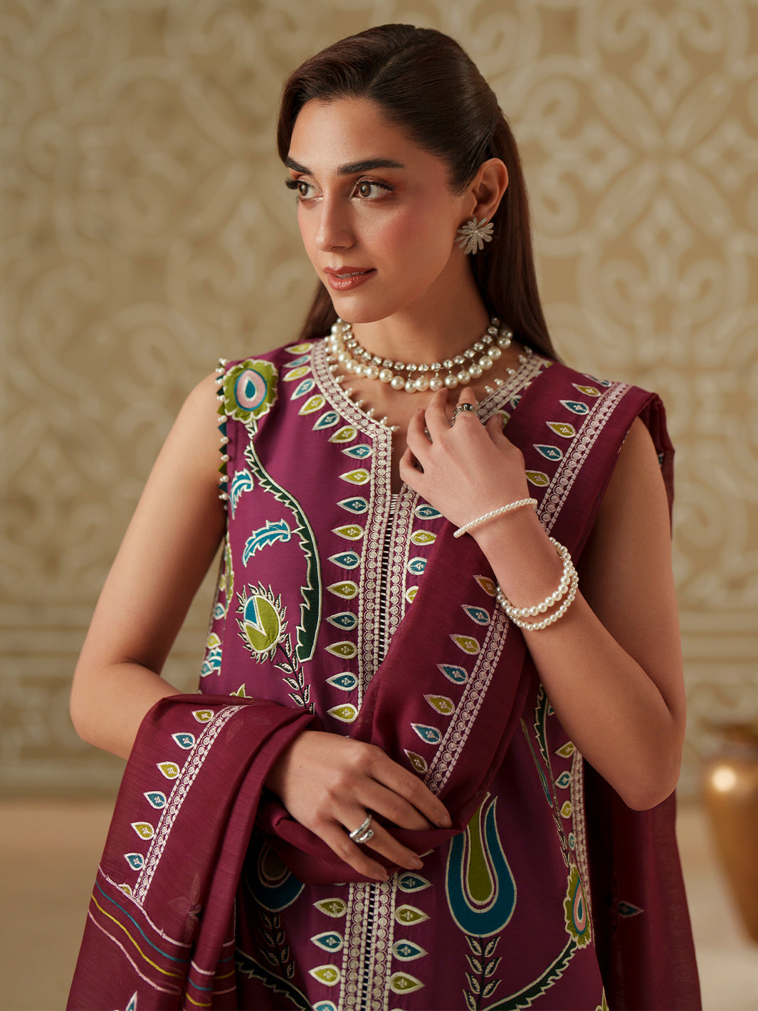 Bin Ilyas | Mashriq Luxury Lawn 26 | D-118-A - House Of Hania