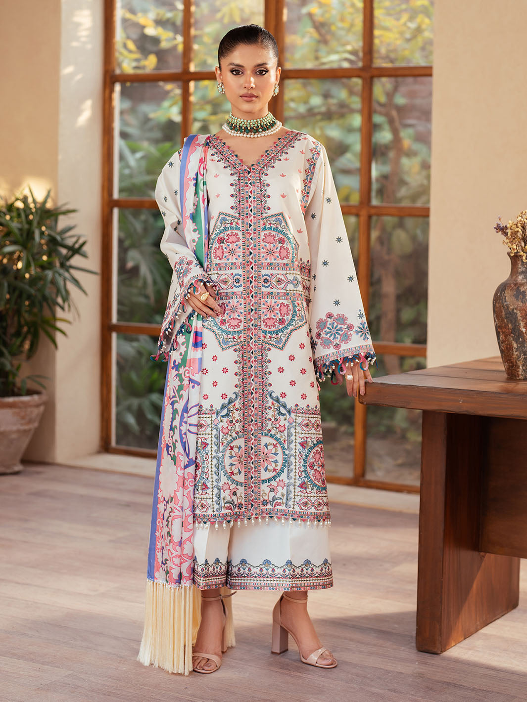 Bin Ilyas | Mehroze Luxury Lawn 25 | 92 - A - House Of Hania