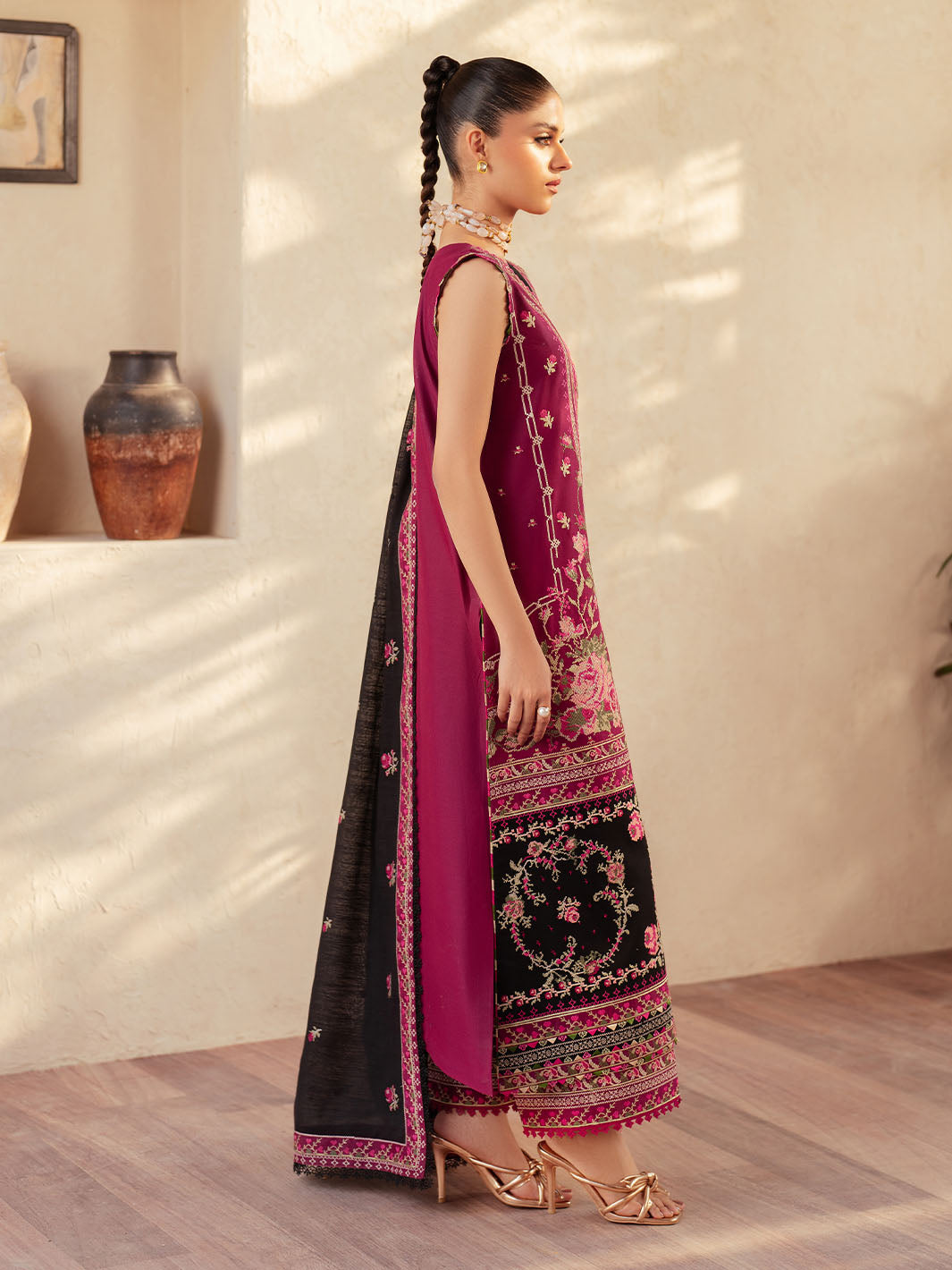 Bin Ilyas | Mehroze Luxury Lawn 25 | 95 - A - House Of Hania