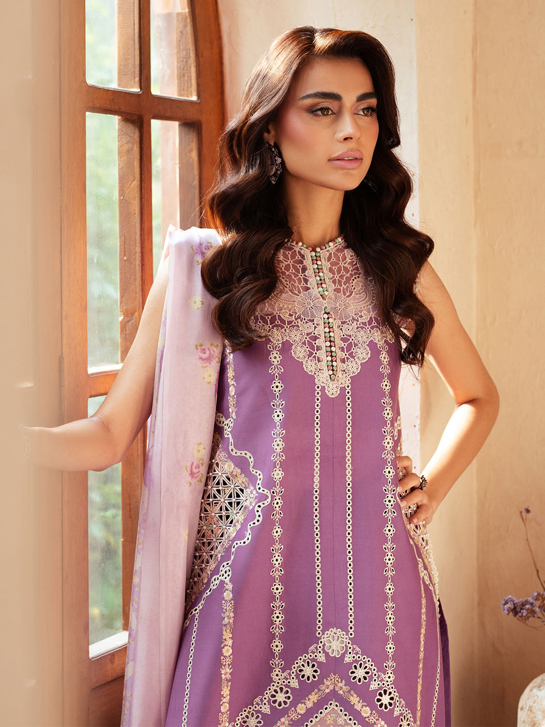 Bin Ilyas | Mehroze Luxury Lawn 25 | 96 - A - House Of Hania