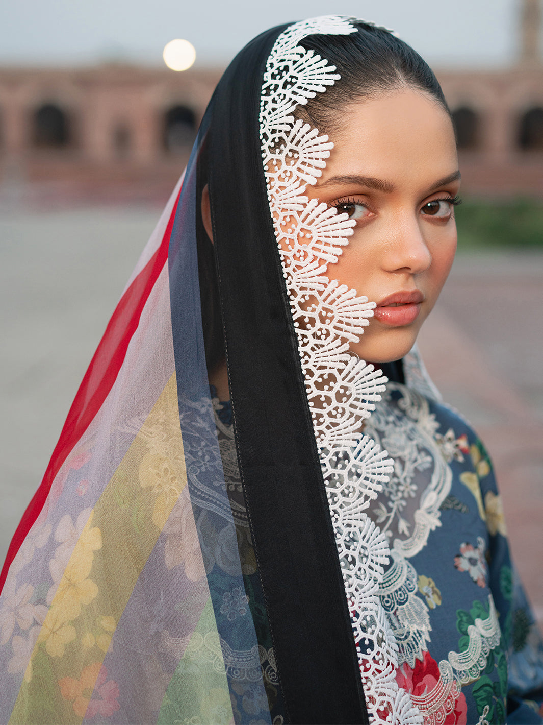 Bin Ilyas | Naqsh Naaz Luxury Lawn 25 | 2081 - B - House Of Hania