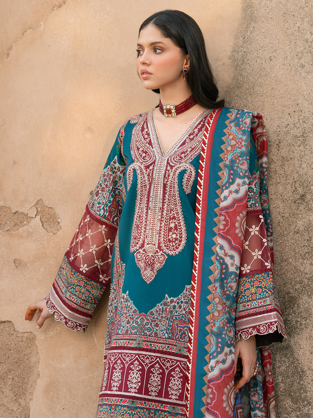 Bin Ilyas | Naqsh Naaz Luxury Lawn 25 | 2083 - B - House Of Hania