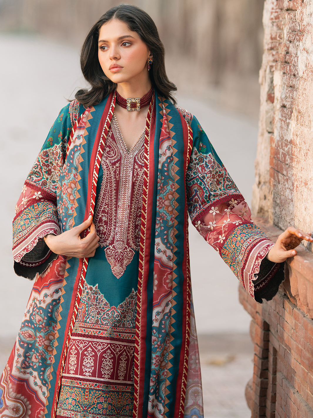 Bin Ilyas | Naqsh Naaz Luxury Lawn 25 | 2083 - B - House Of Hania