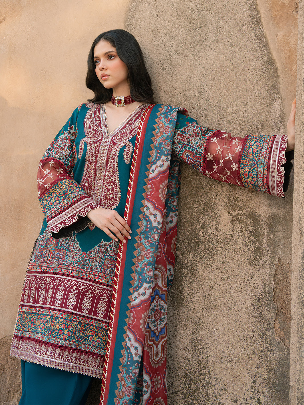 Bin Ilyas | Naqsh Naaz Luxury Lawn 25 | 2083 - B - House Of Hania