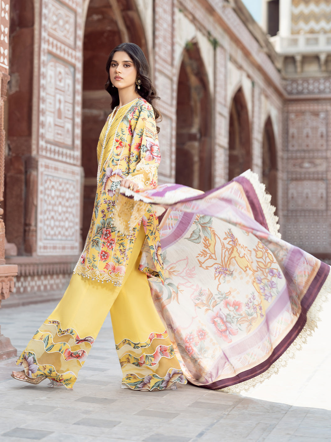 Bin Ilyas | Naqsh Naaz Luxury Lawn 25 | 2085 - A - House Of Hania