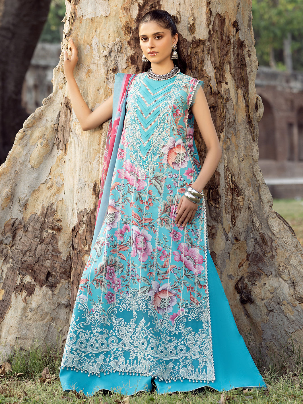 Bin Ilyas | Naqsh Naaz Luxury Lawn 25 | 2085 - B - House Of Hania