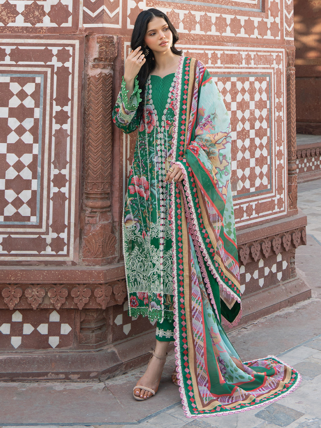 Bin Ilyas | Naqsh Naaz Luxury Lawn 25 | 2085 - D - House Of Hania