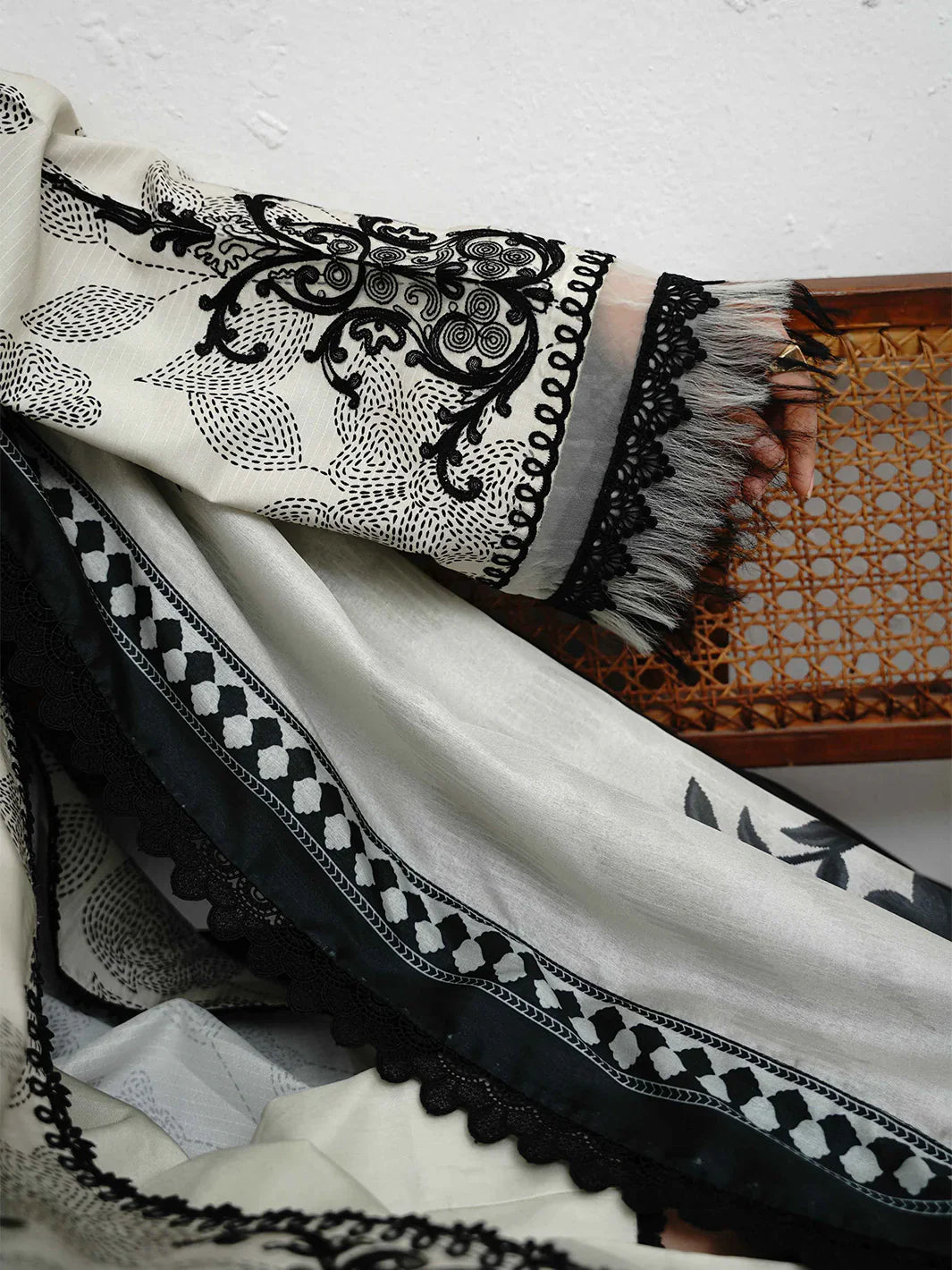 Bin ilyas | Noura Summer Edit | 73-B | 3 PC Lawn - House Of Hania