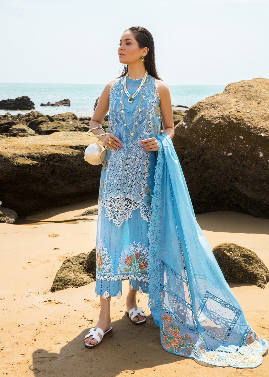 CRIMSON Embroidered Lawn Spring Blooms - D3 A - House Of Hania