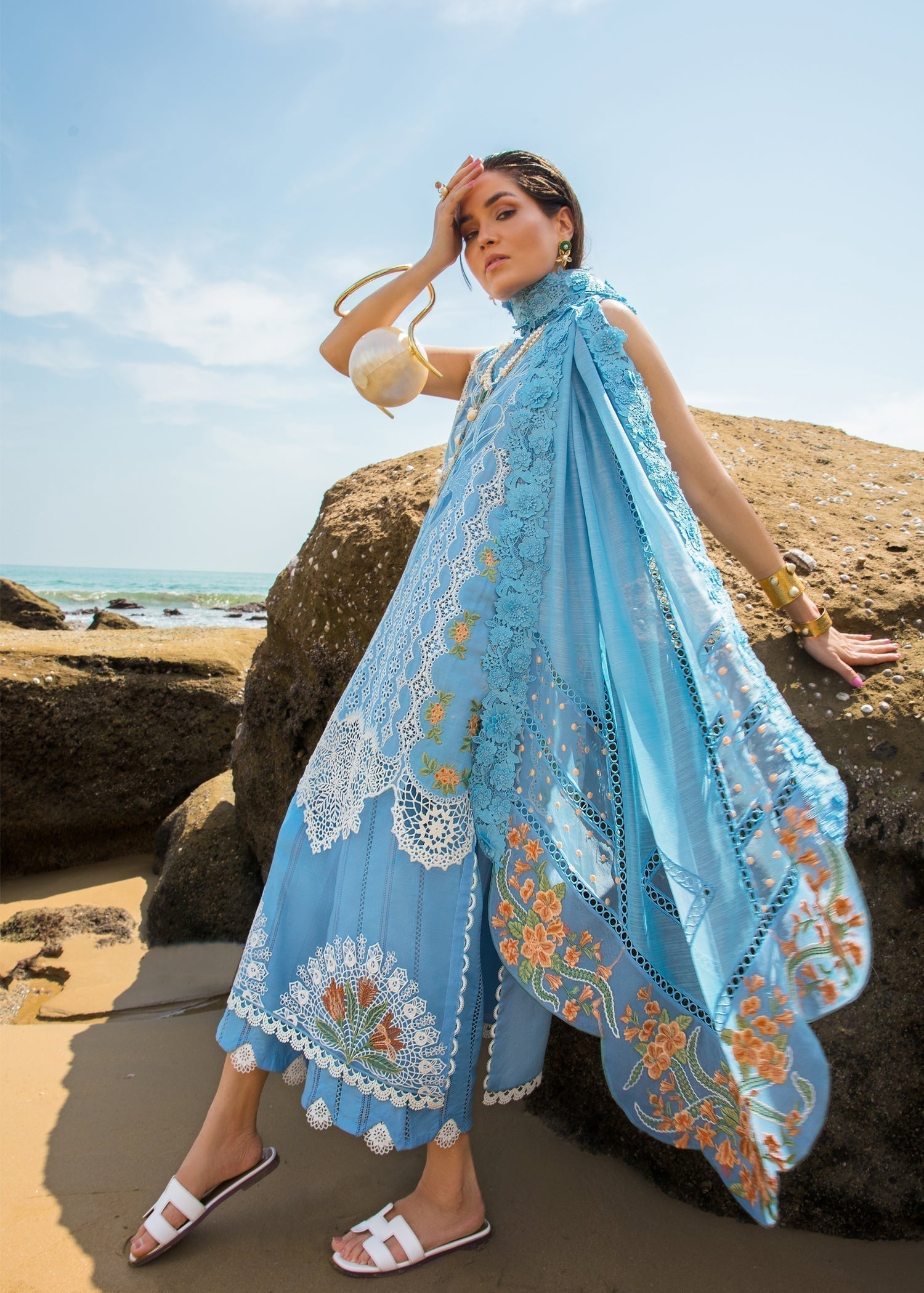 CRIMSON Embroidered Lawn Spring Blooms - D3 A - House Of Hania