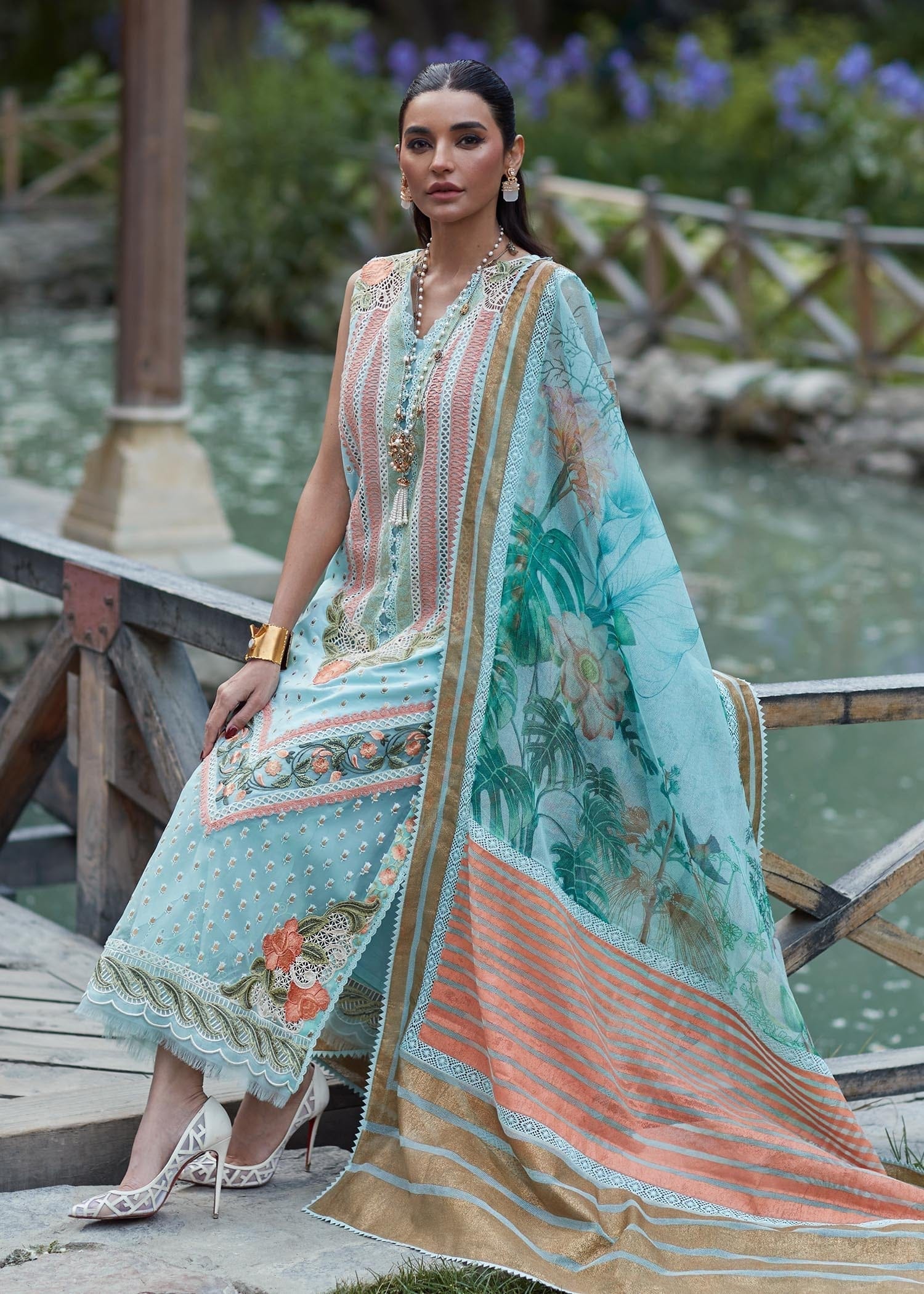 CRIMSON LUXE LAWN Shigar - D5 B - House Of Hania