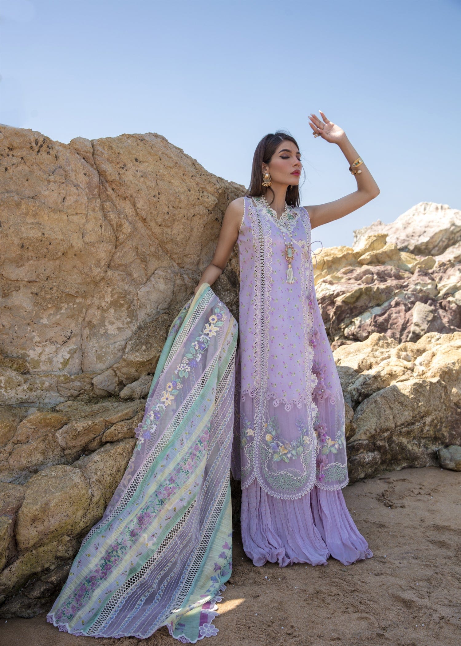 CRIMSON LUXURY LAWN SUMMER POSETTES - D2 B - House Of Hania