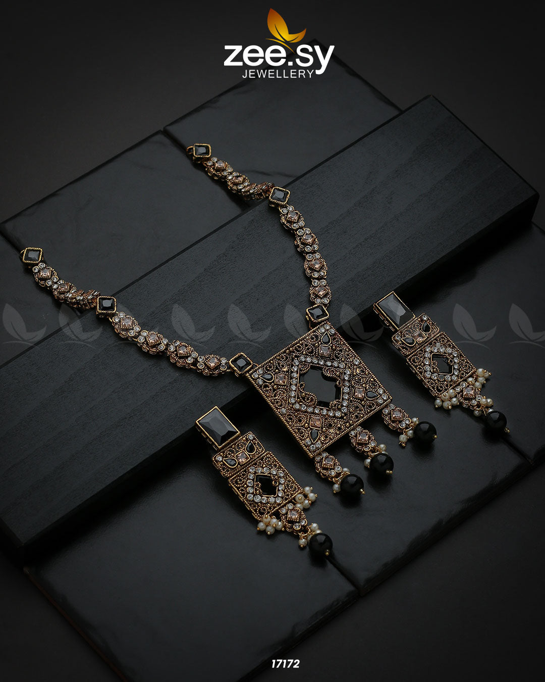 Captivating Crystals Necklace - House Of Hania