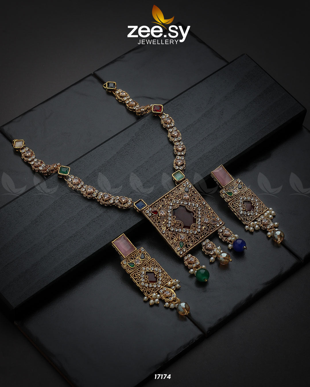 Captivating Crystals Necklace - House Of Hania