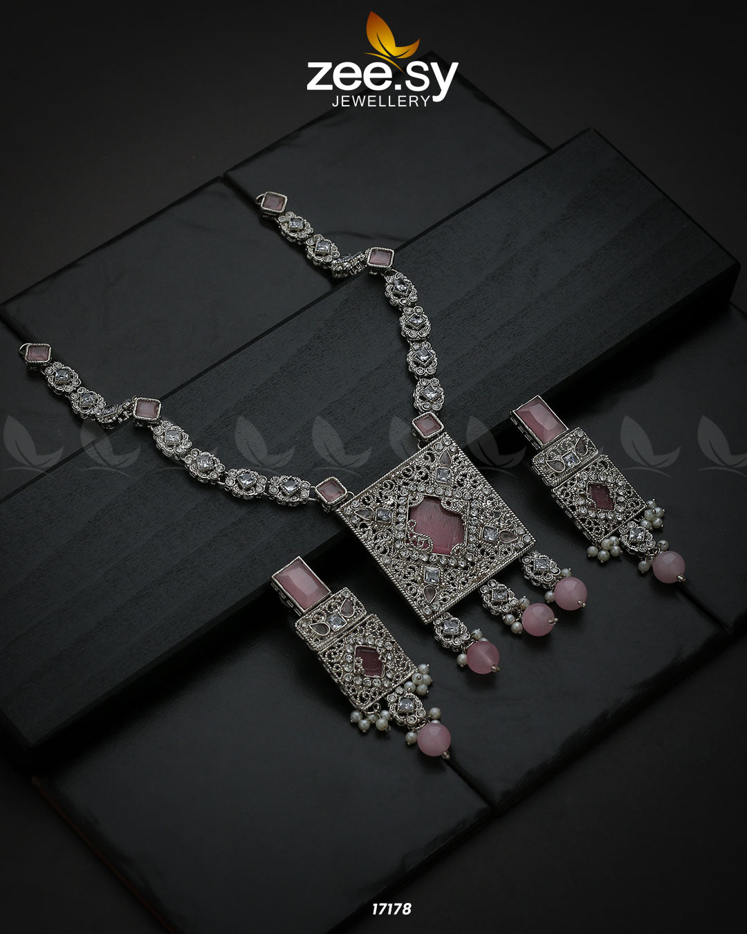 Captivating Crystals Necklace - House Of Hania