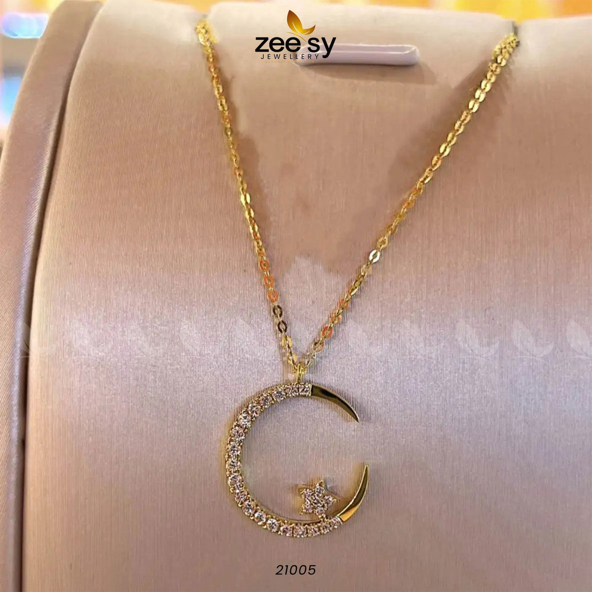 Chandi Moon Pendant (Silver 925) - House Of Hania