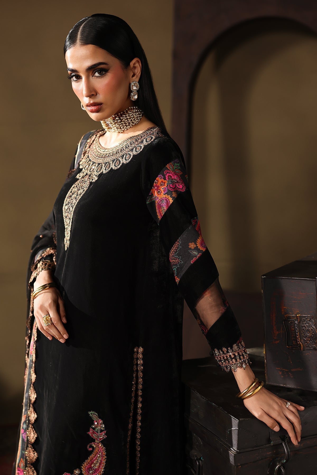 Charizma | Signora Velvet 25 | CVT5-01 - House Of Hania