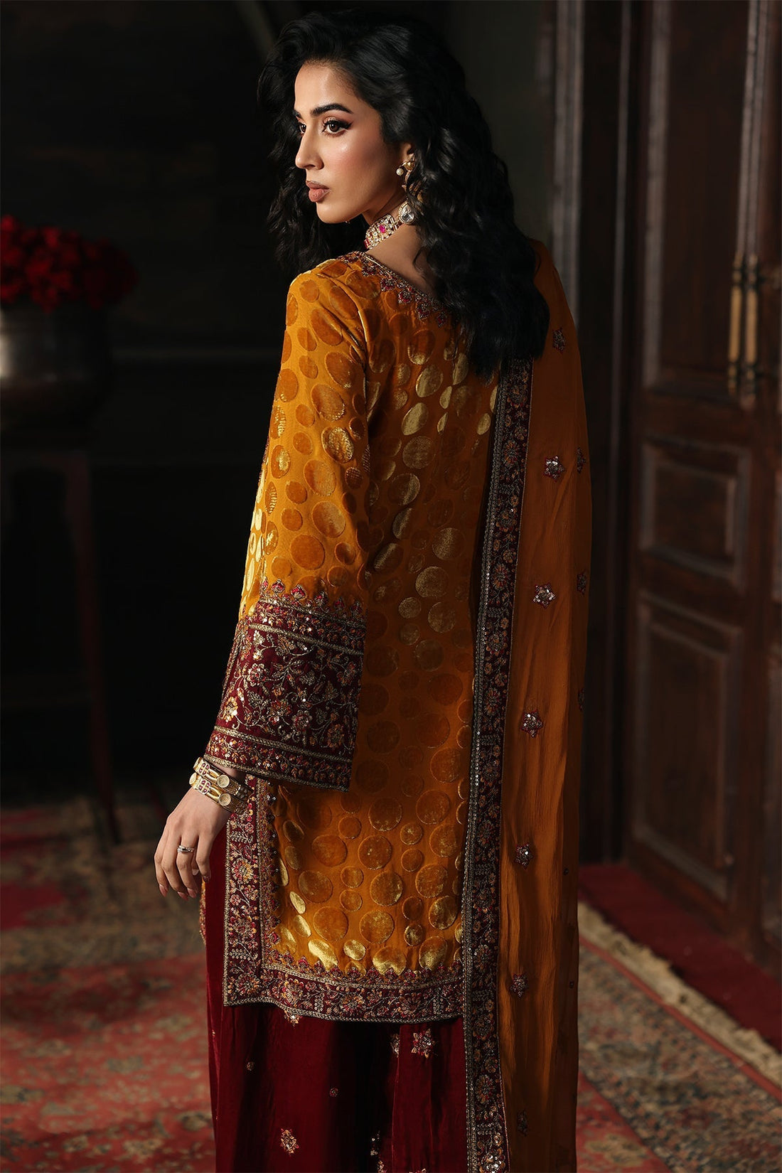 Charizma | Signora Velvet | CVT5-16 - House Of Hania