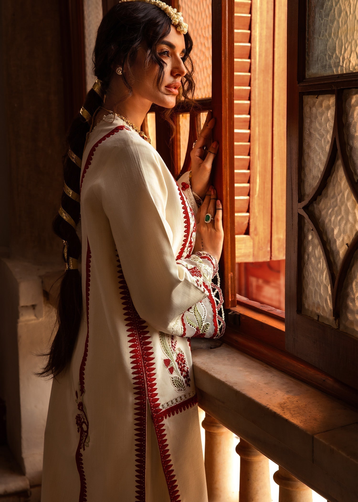 Crimson | Aaleen Winter 24 | Musafir - House Of Hania