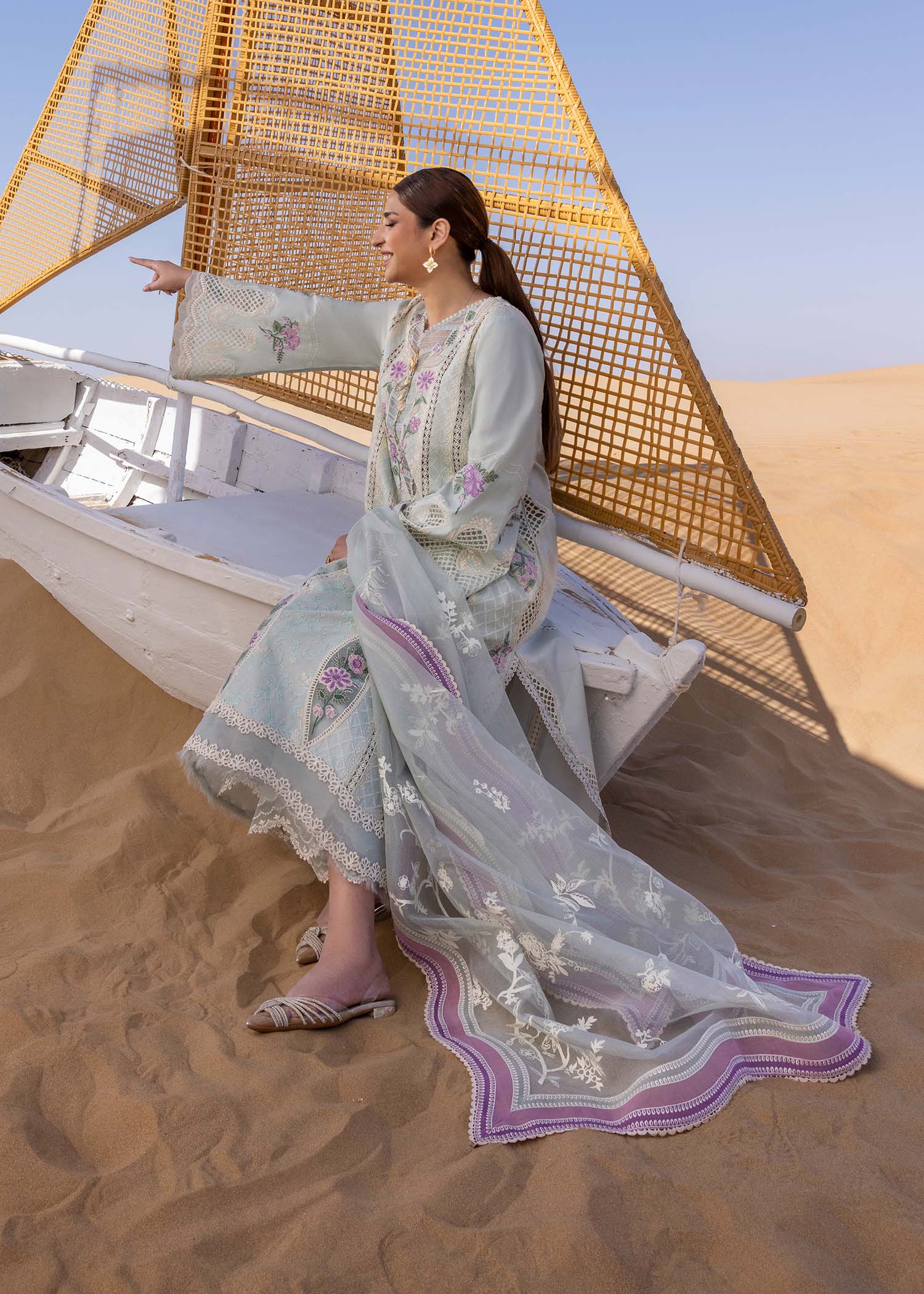 Crimson | Floe by Crimson | A Handmade Tale - D2 A - House Of Hania
