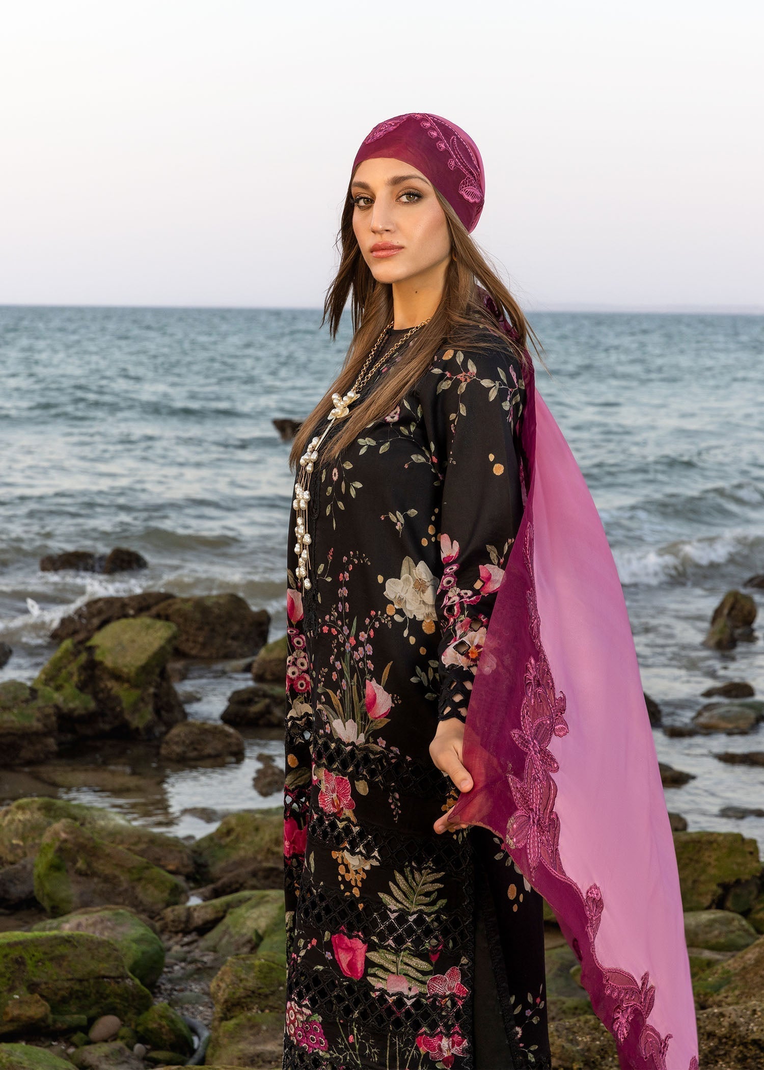 Crimson | Floe by Crimson | Bloom Bold - D4 B - House Of Hania