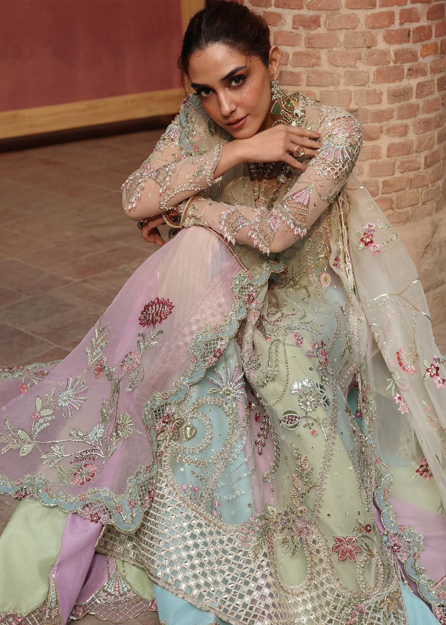 Crimson | JHILMIL | RANGOLI - House Of Hania