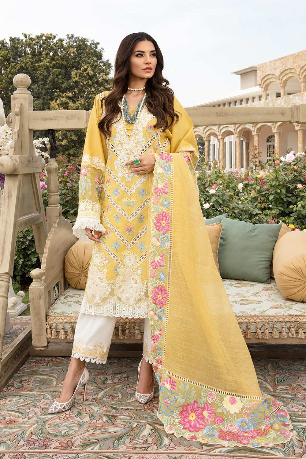 Crimson Luxury Lawn by Saira Shakira 22 - 6B A Floral Affair - TC-67 - Chikankari - House Of Hania