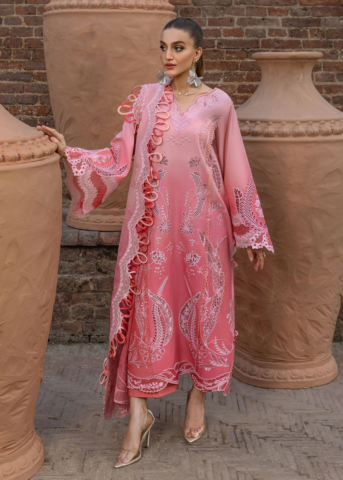 Crimson | Tasawar 25 | ALL THINGS OMBRE - D1B - House Of Hania