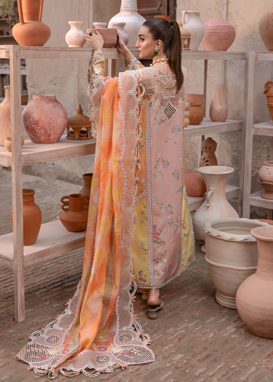 Crimson | Tasawar 25 | BONJOUR AND BLOOM - D4B - House Of Hania