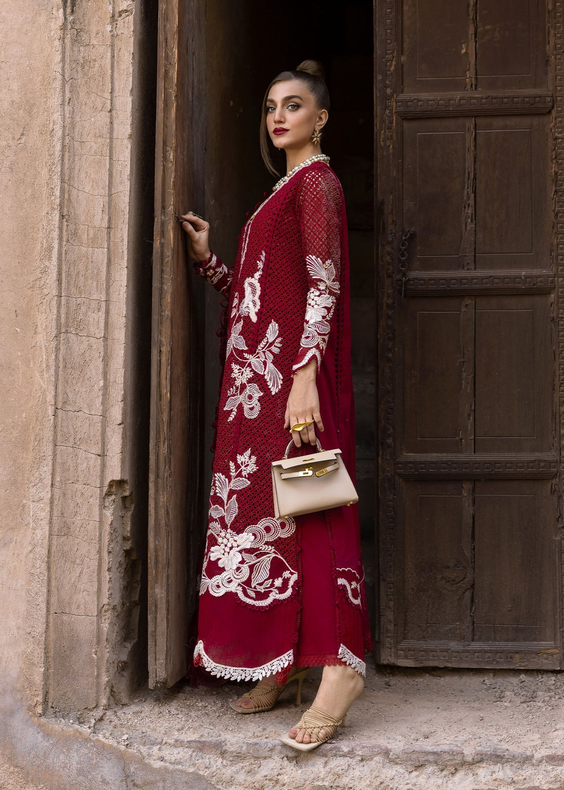 Crimson | Tasawar 25 | ONE TRUE LOVE - D6A - House Of Hania