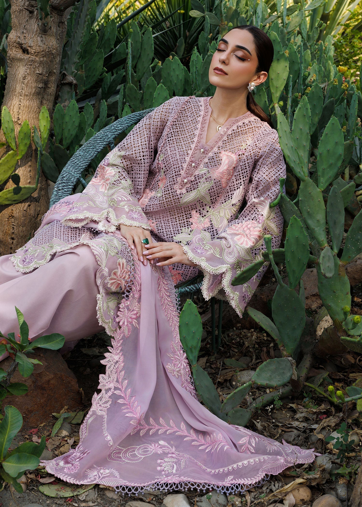 Crimson | Tasawar 25 | ONE TRUE LOVE - D6B - House Of Hania
