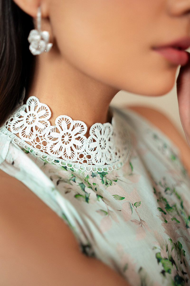 Cross Stitch | Daily Lawn 24 | ROSE GARLAND-3 PIECE LAWN SUIT - House Of Hania