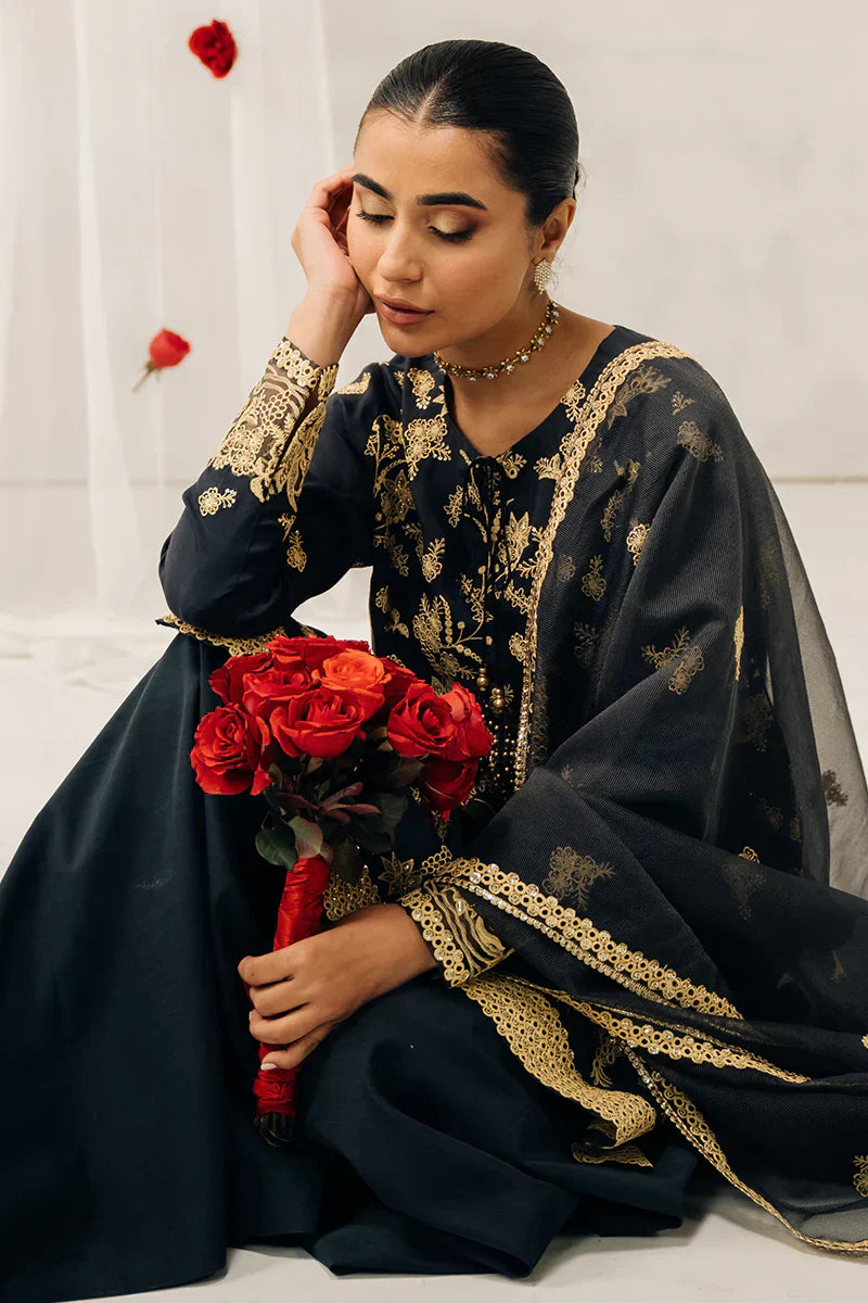 Cross Stitch | Luxe Atelier 24 | Charcoal Tint - House Of Hania