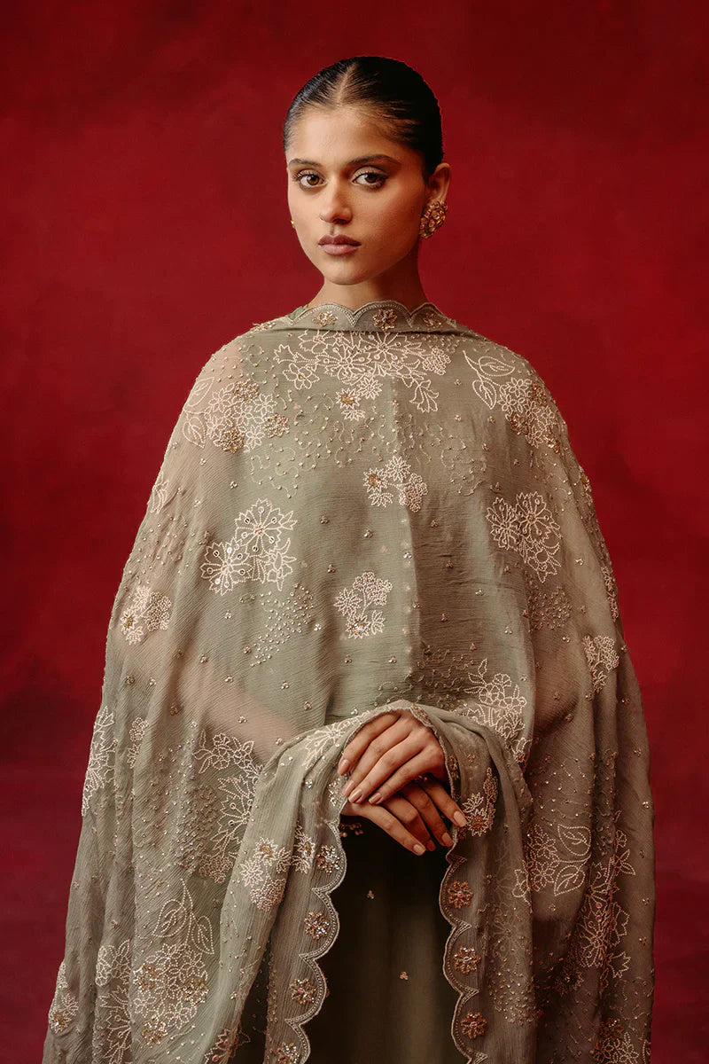 Cross Stitch | Luxe Atelier 24 | Whisper Spray - House Of Hania