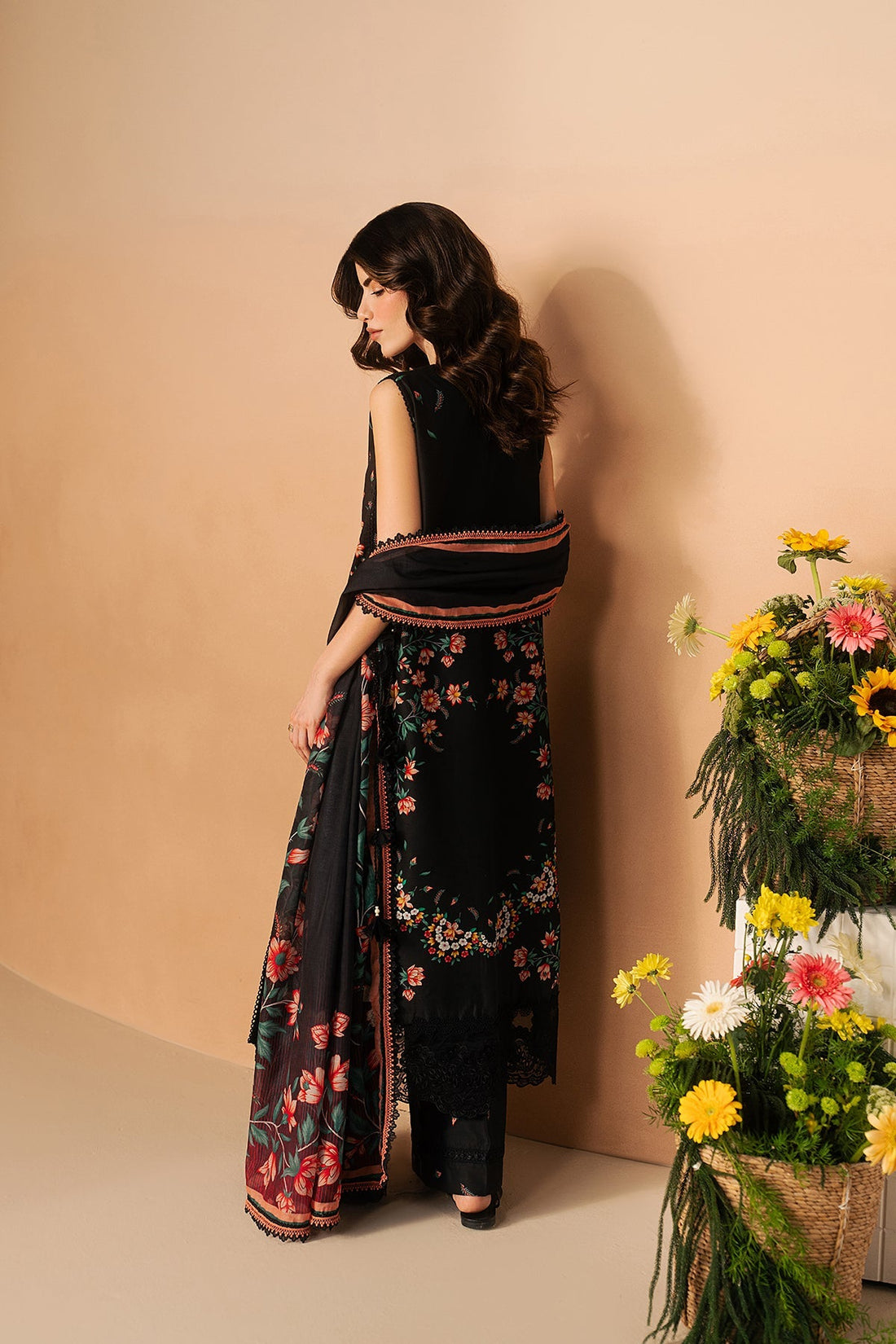 Model wearing Afrozeh Haze Nightlure shirt & trouser set