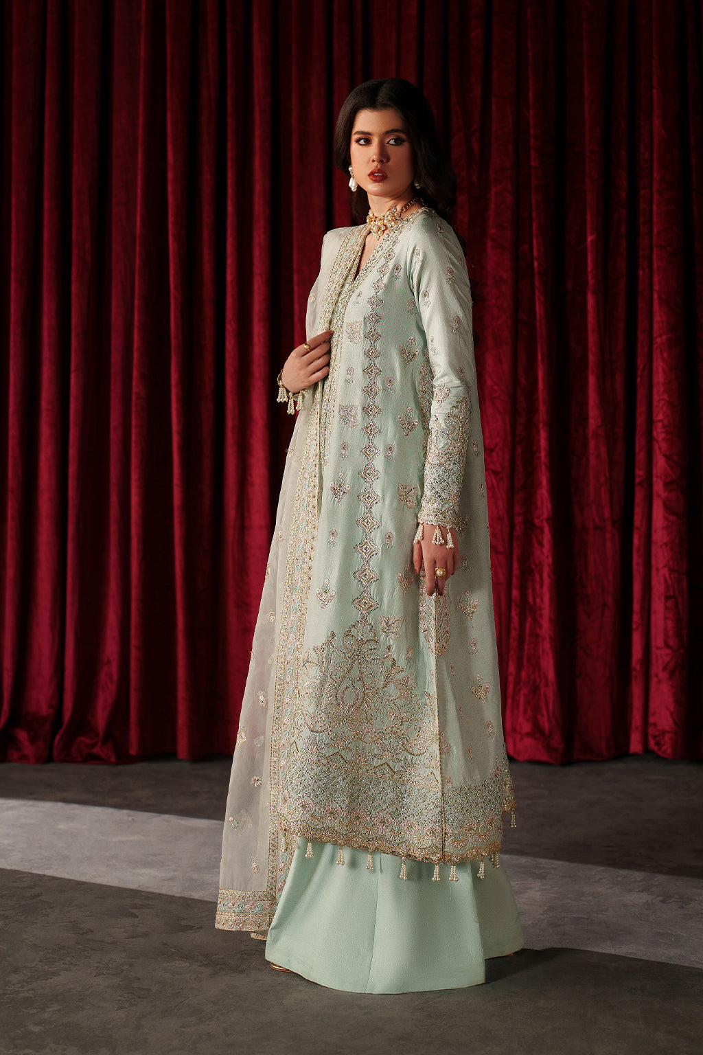 Emaan Adeel Venezia S0516 embroidered raw silk suit in pale mint green — front view