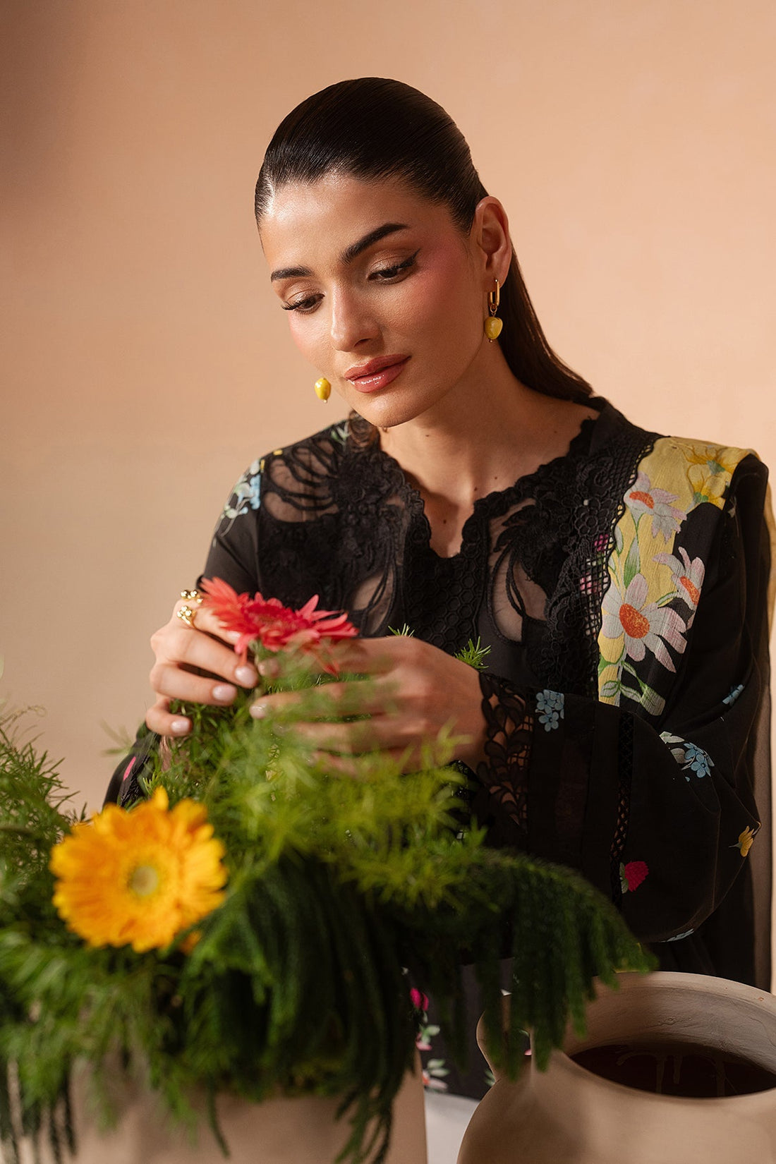 Model wearing Afrozeh Haze Evania Rust shirt & trouser set