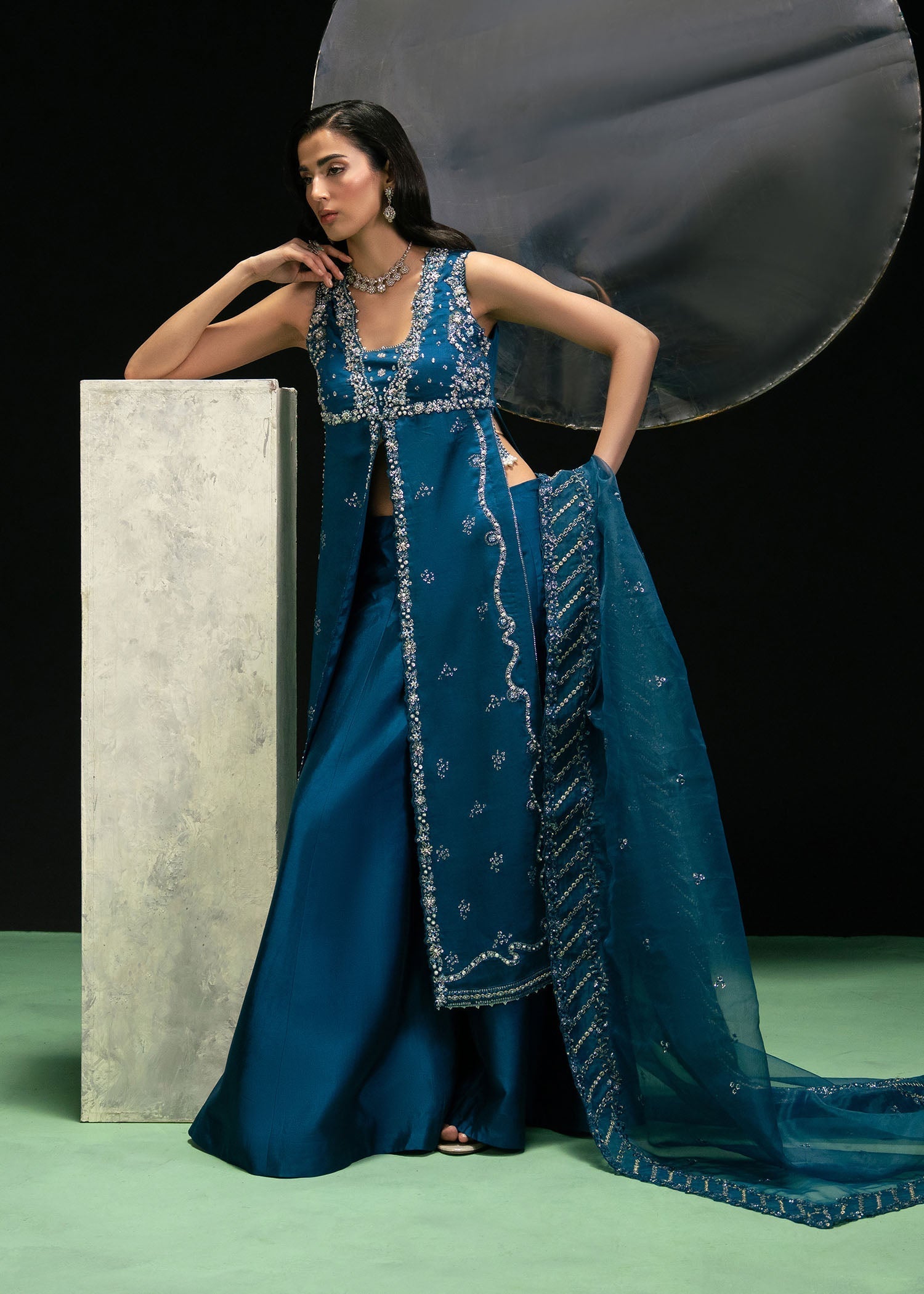 Dastoor | Leia Luxury Pret 26 | Azzure - House Of Hania