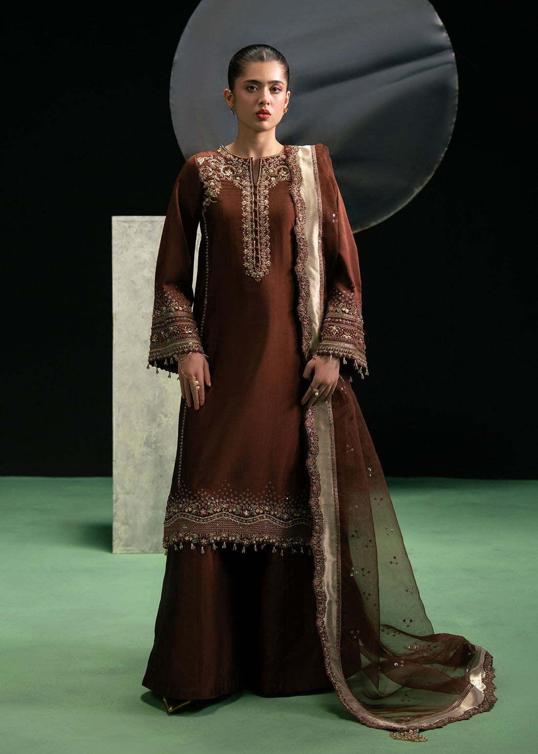 Dastoor | Leia Luxury Pret 26 | David off - House Of Hania