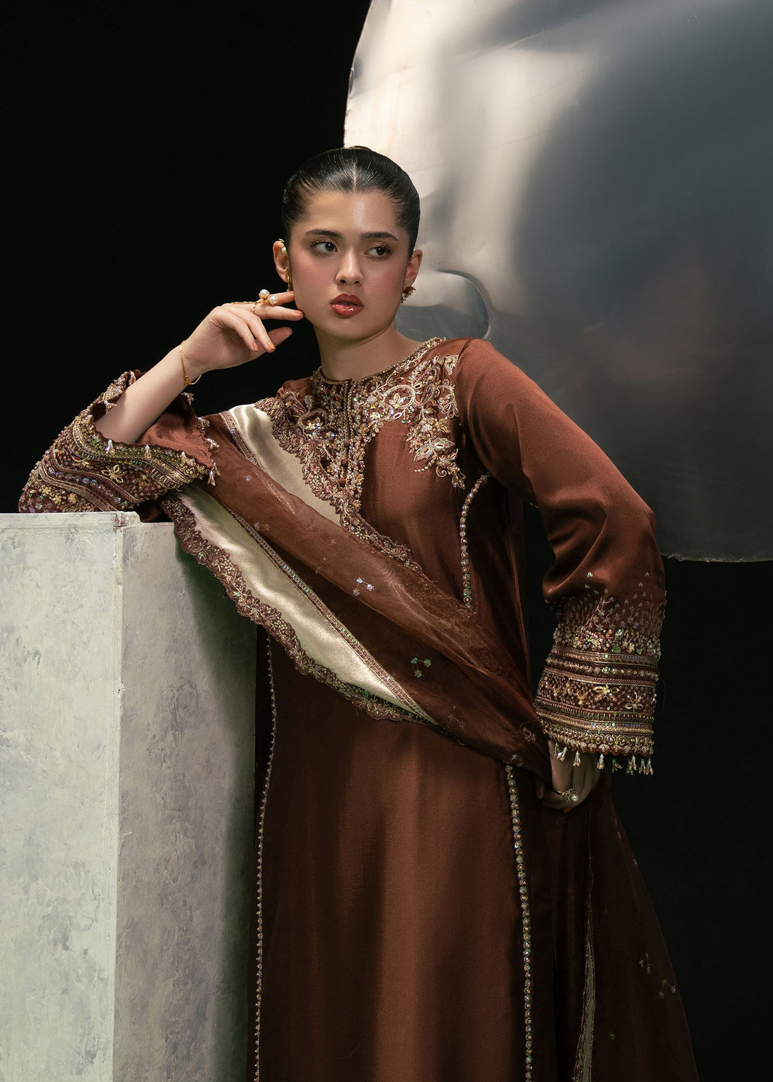 Dastoor | Leia Luxury Pret 26 | David off - House Of Hania