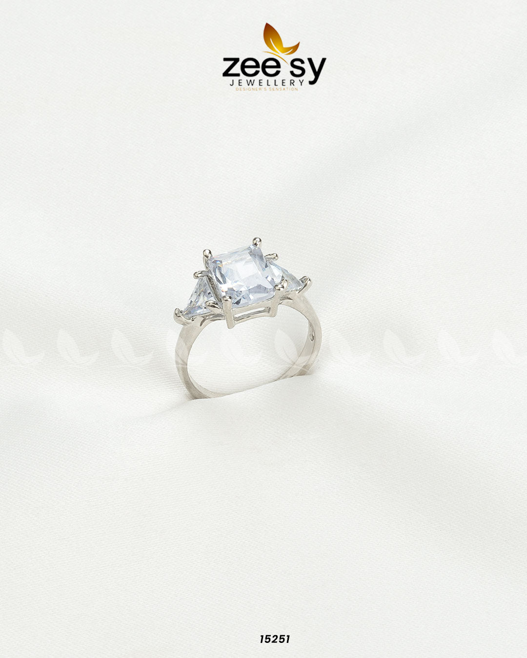 Dazzling Ring - House Of Hania