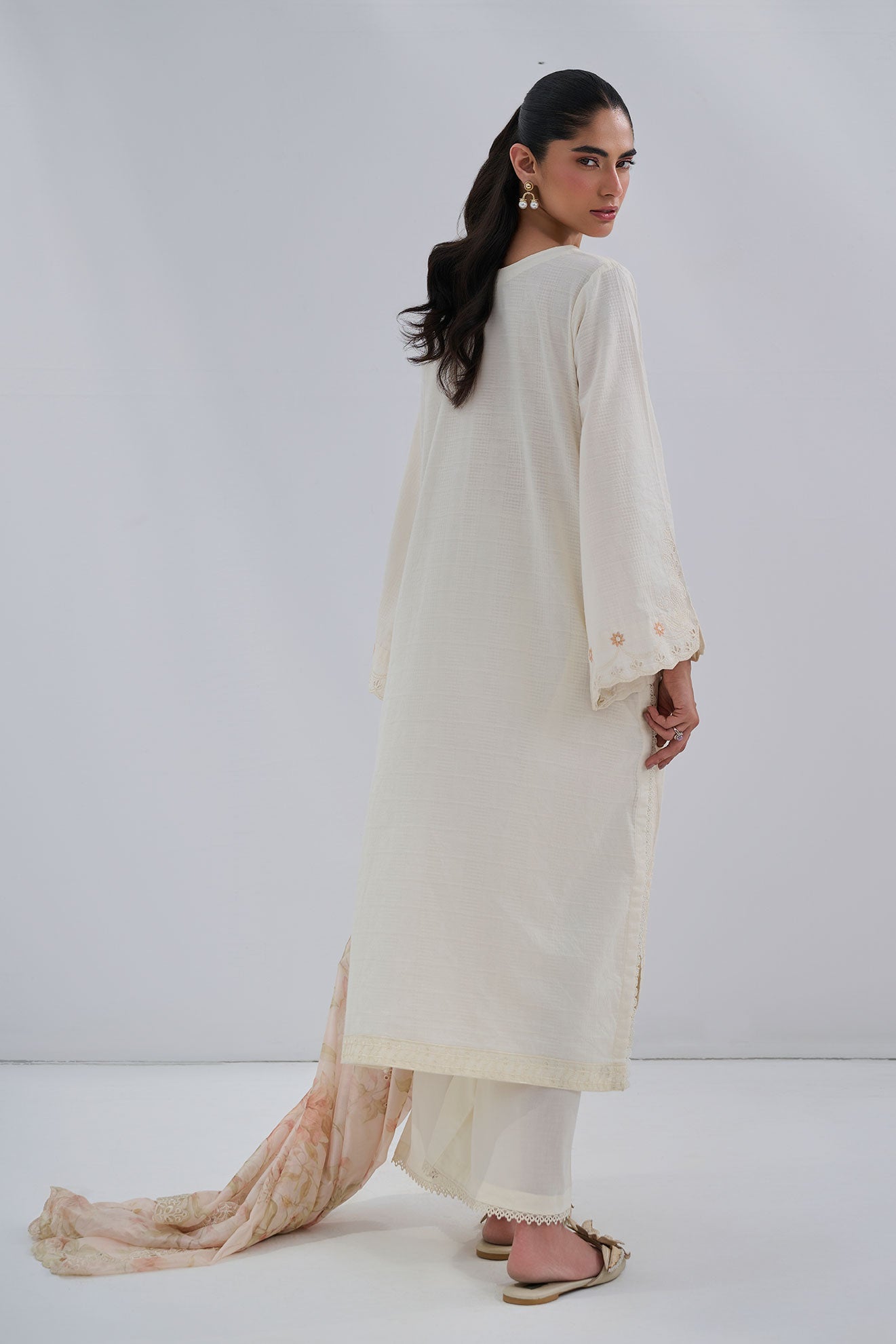 Dhanak | Casual Pret | OFFWHITE COTTON JACQUARD 2PCS EMBROIDERED KURTA WITH TROUSER - House Of Hania