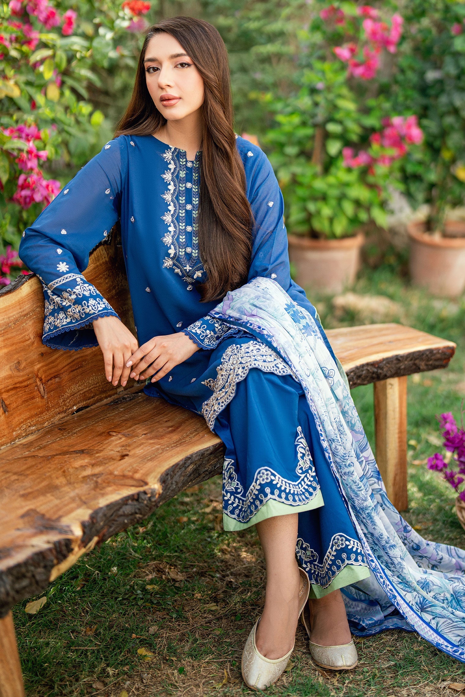 Dhanak | SWISS VOILE | NAVY BLUE SWISS VOILE 2PCS EMBROIDERED KURTA WITH TROUSER - House Of Hania