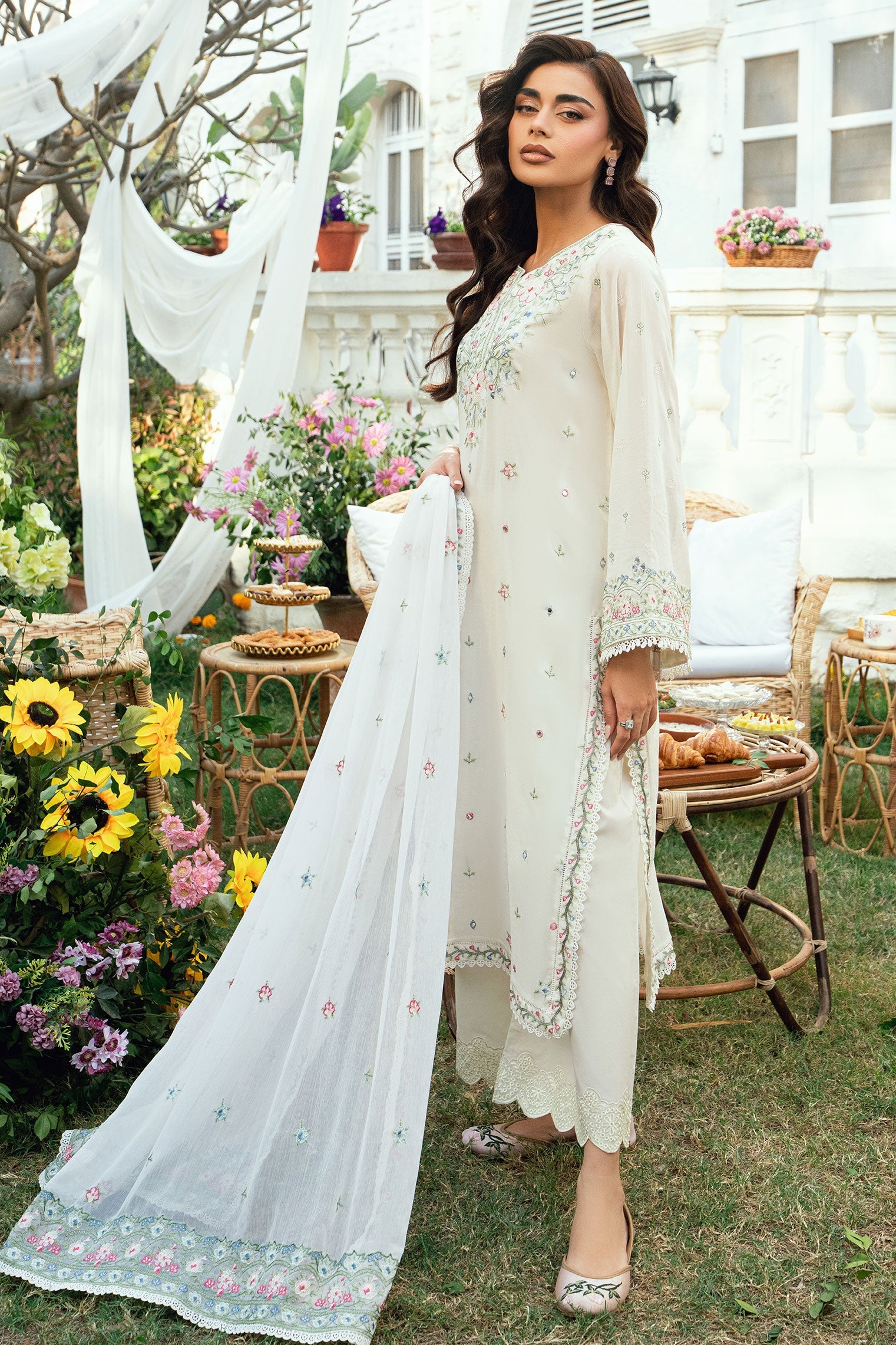 Dhanak | SWISS VOILE | OFF WHITE SWISS VOILE 2PCS EMBROIDERED KURTA WITH TROUSER - House Of Hania