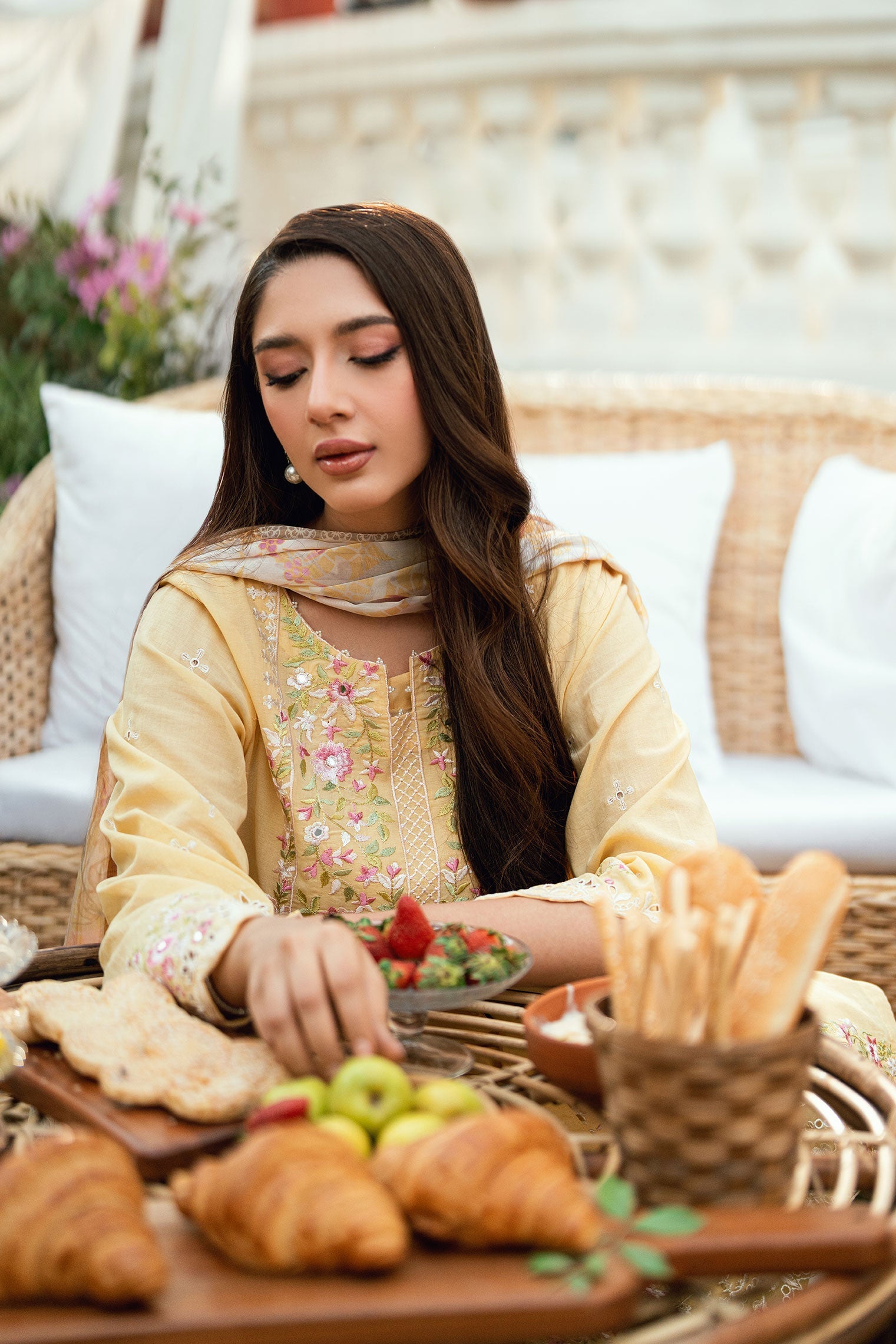 Dhanak | SWISS VOILE | YELLOW SWISS VOILE 2PCS EMBROIDERED KURTA WITH TROUSER - House Of Hania