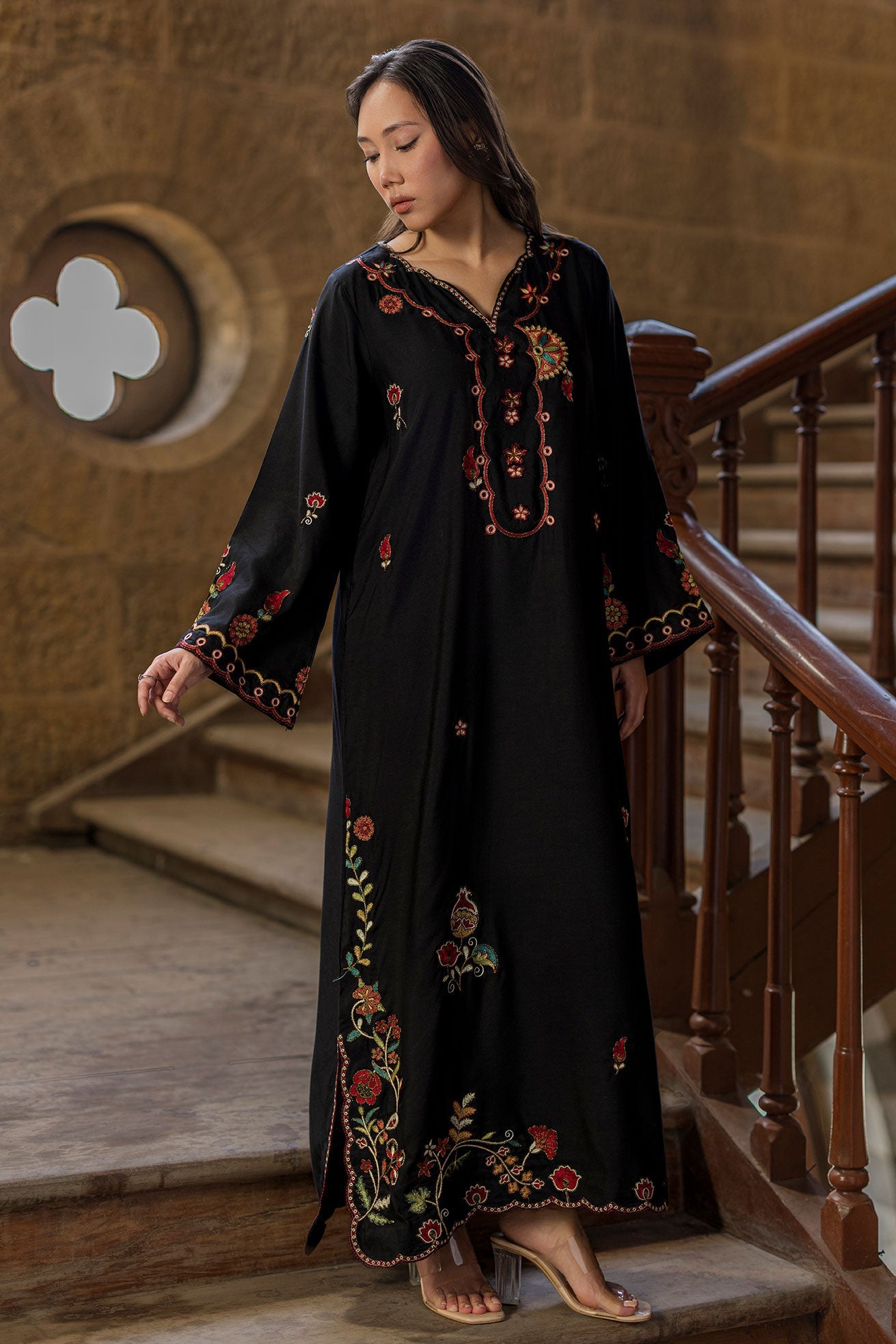 Dhanak | Signature Pret | BLACK - 1PCS - EMBROIDERED KAFTAN - House Of Hania