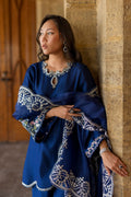 Dhanak | Signature Pret | BLUE 2PCS EMBROIDERED KURTA WITH TROUSER - House Of Hania