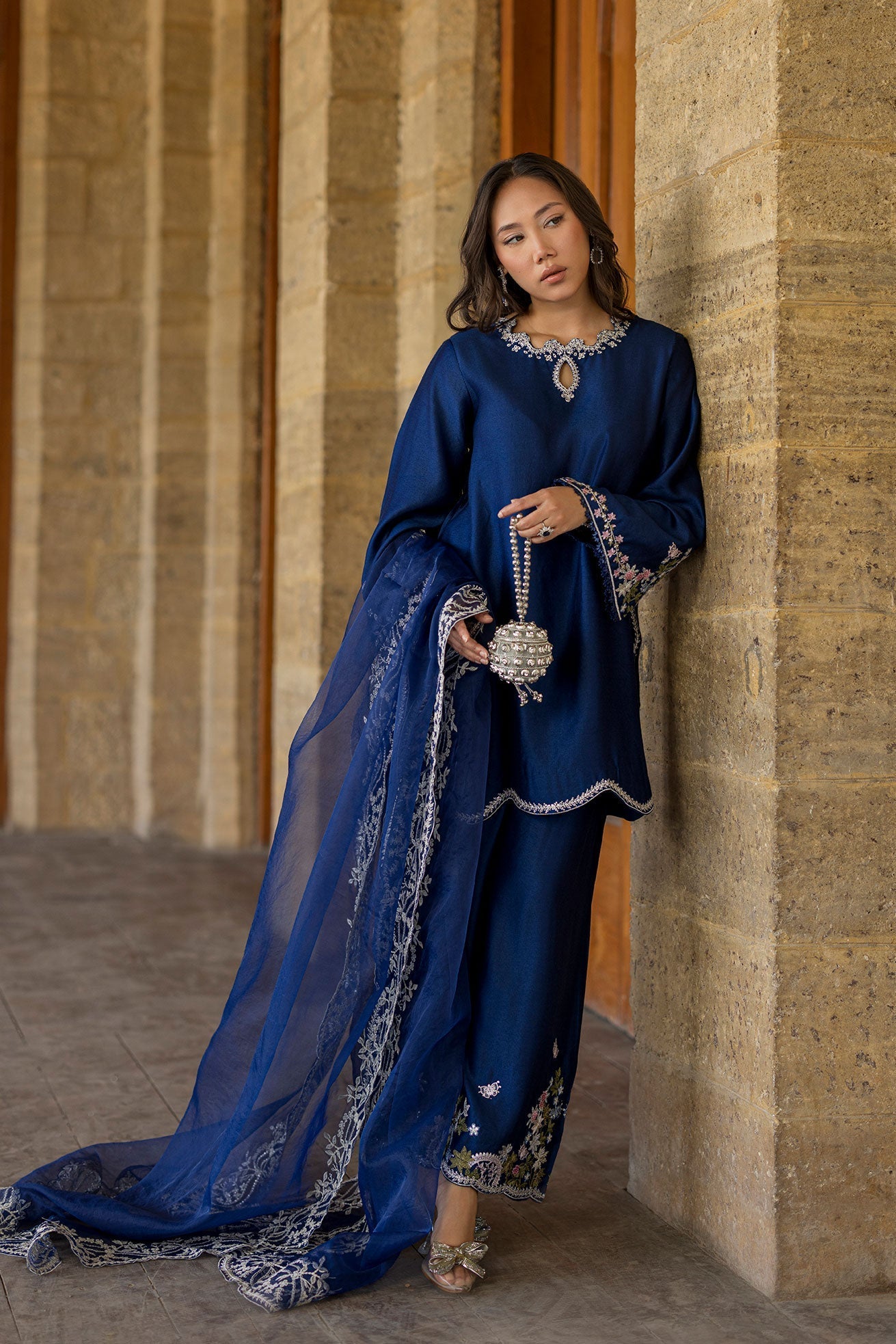 Dhanak | Signature Pret | BLUE 2PCS EMBROIDERED KURTA WITH TROUSER - House Of Hania