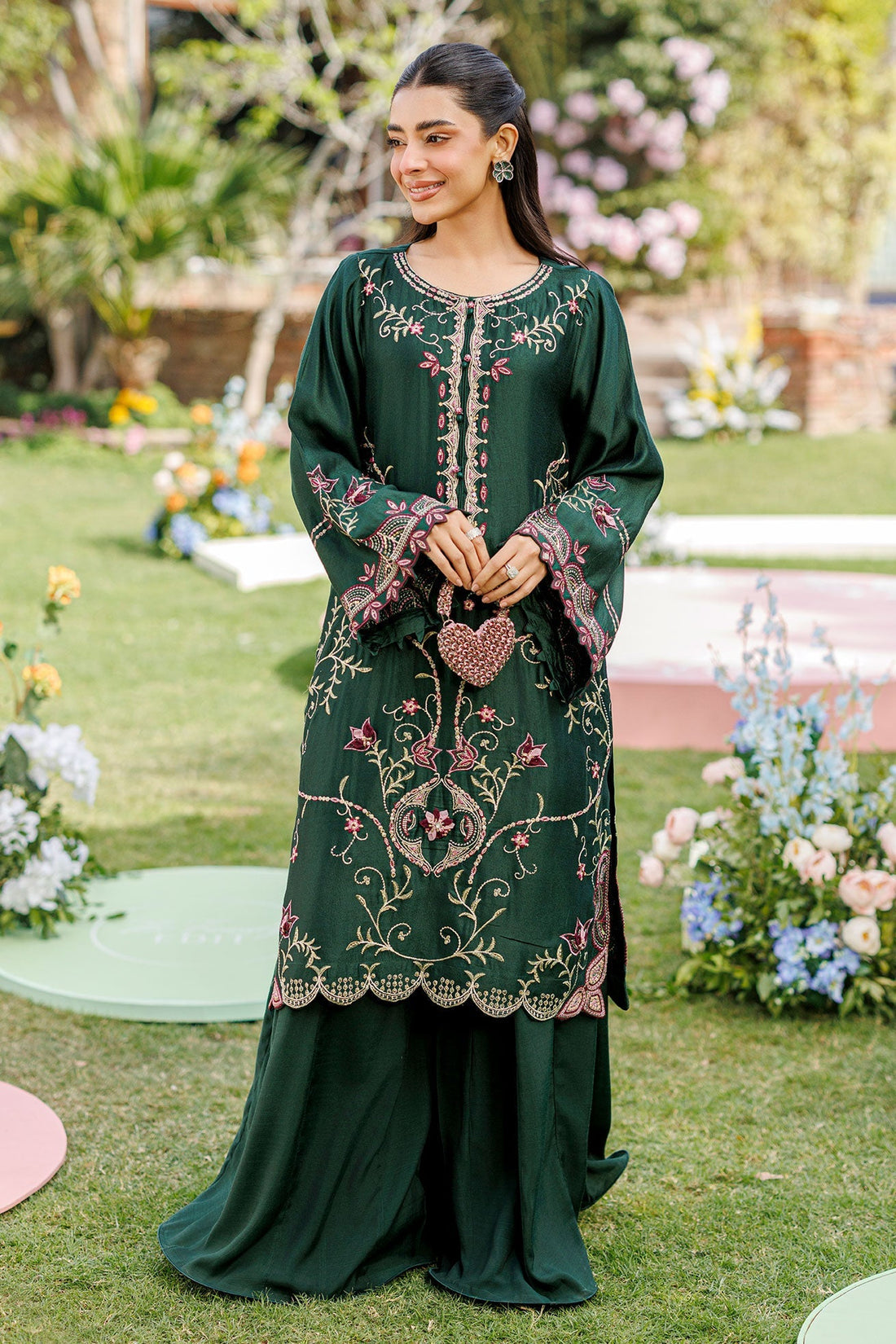 Dhanak | Signature Pret | BOTTLE GREEN 2PCS EMBROIDERED KURTA WITH TROUSER - House Of Hania